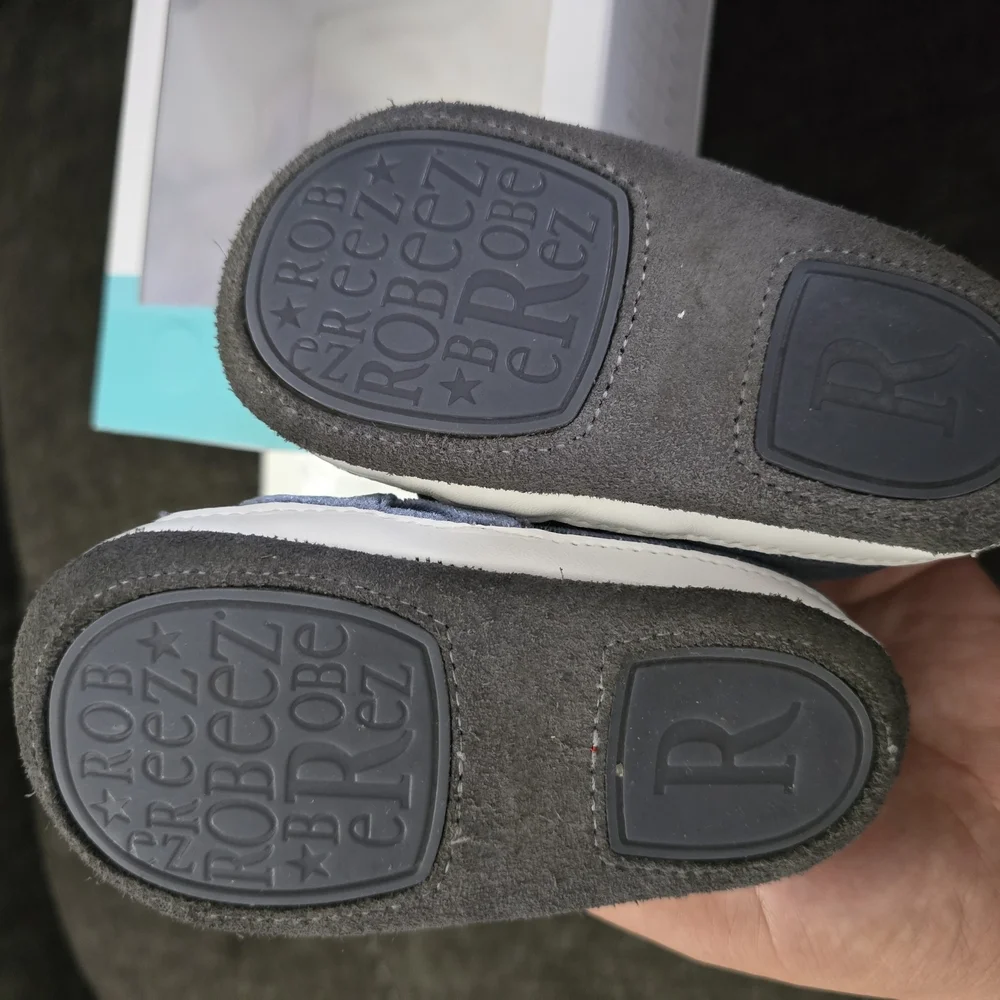 Blue Velvet Kids Shoes - Picture 4 of 8